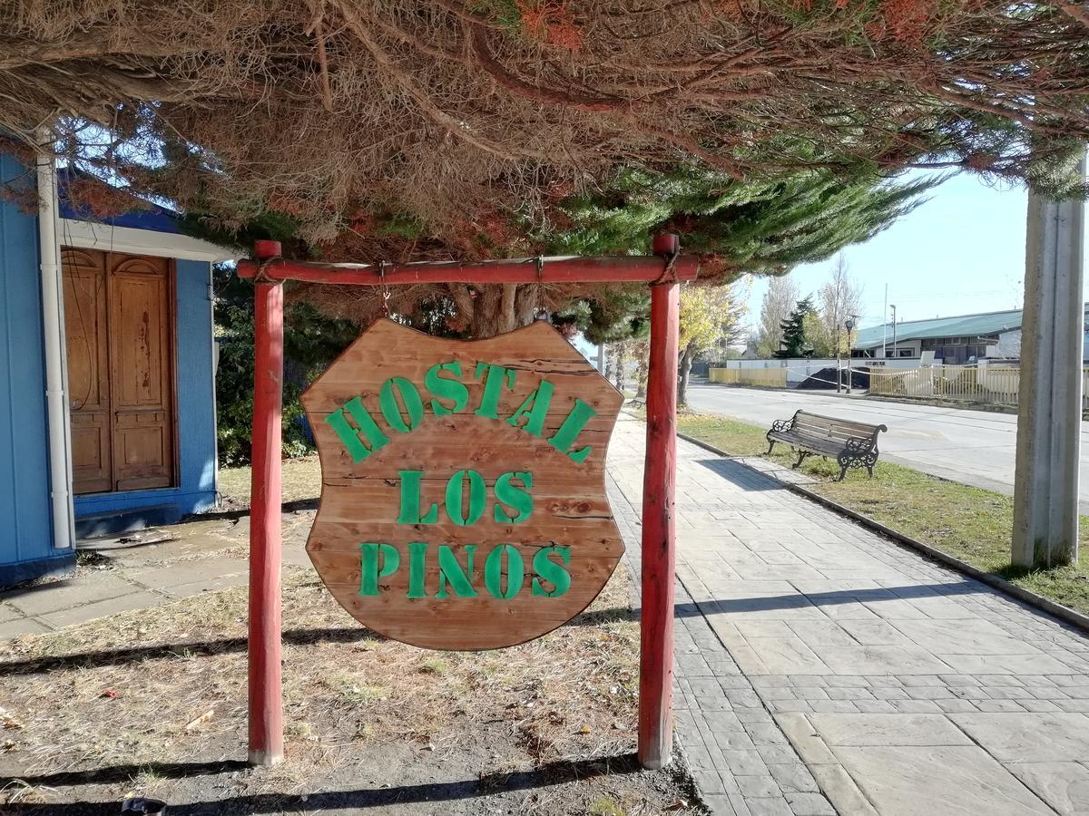 Hostal Los Pinos ปวยร์โตนาตาเลส ภายนอก รูปภาพ